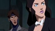 Young.justice.s03e01 0333