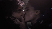 1x07 Forced kiss
