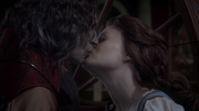 1x12 Kiss