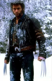 Wolverine en la nieve después del accidente automovilístico causado por Dientes de Sable.