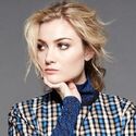 Esme (Skyler Samuels)