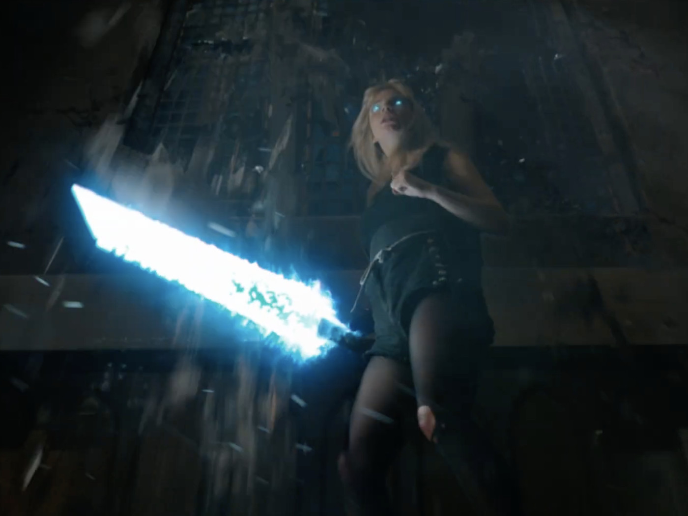 The New Mutants': Magik Wields Her Soulsword in New Teaser Description