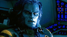 X-men-kelsey-grammer01