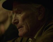 Frank Fontaine as Dive Bar Elderly Man