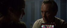Logan-Exclu-Grant-Comics-615x258.jpg