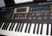 1363387912 465121722 4-Teclado-arranjador-roland-em-7b-excelente-estado-de-conservacao-Instrumentos-Musicais