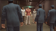 Hamazaki,Kiryu and Yasuko were caught Saito's guards men