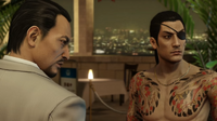 Sera informs Majima his men take Makoto to the hospital