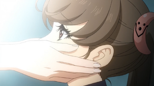 Yurisha holds Misaki in her hands.