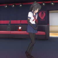 F02 walkShy 00