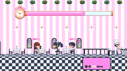 Minijuego "Maid Game", disponible en la ciudad por la noche.