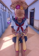 Hana Daidaiyama trying to solve the puzzle.