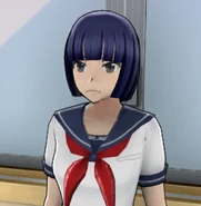 Wearing Fushigi's original hairstyle.