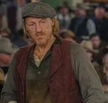 Jerome Flynn as Banner Creighton