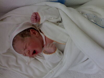21072006699 Hakan Kartal ilk ağlama.jpg
