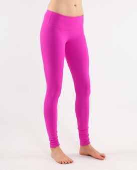https://static.wikia.nocookie.net/yogabbagabba/images/2/2a/Lululemon-wunder-under-pant-reversible-black-paris-pink-9966-46842.jpg/revision/latest/scale-to-width-down/273?cb=20200501004408