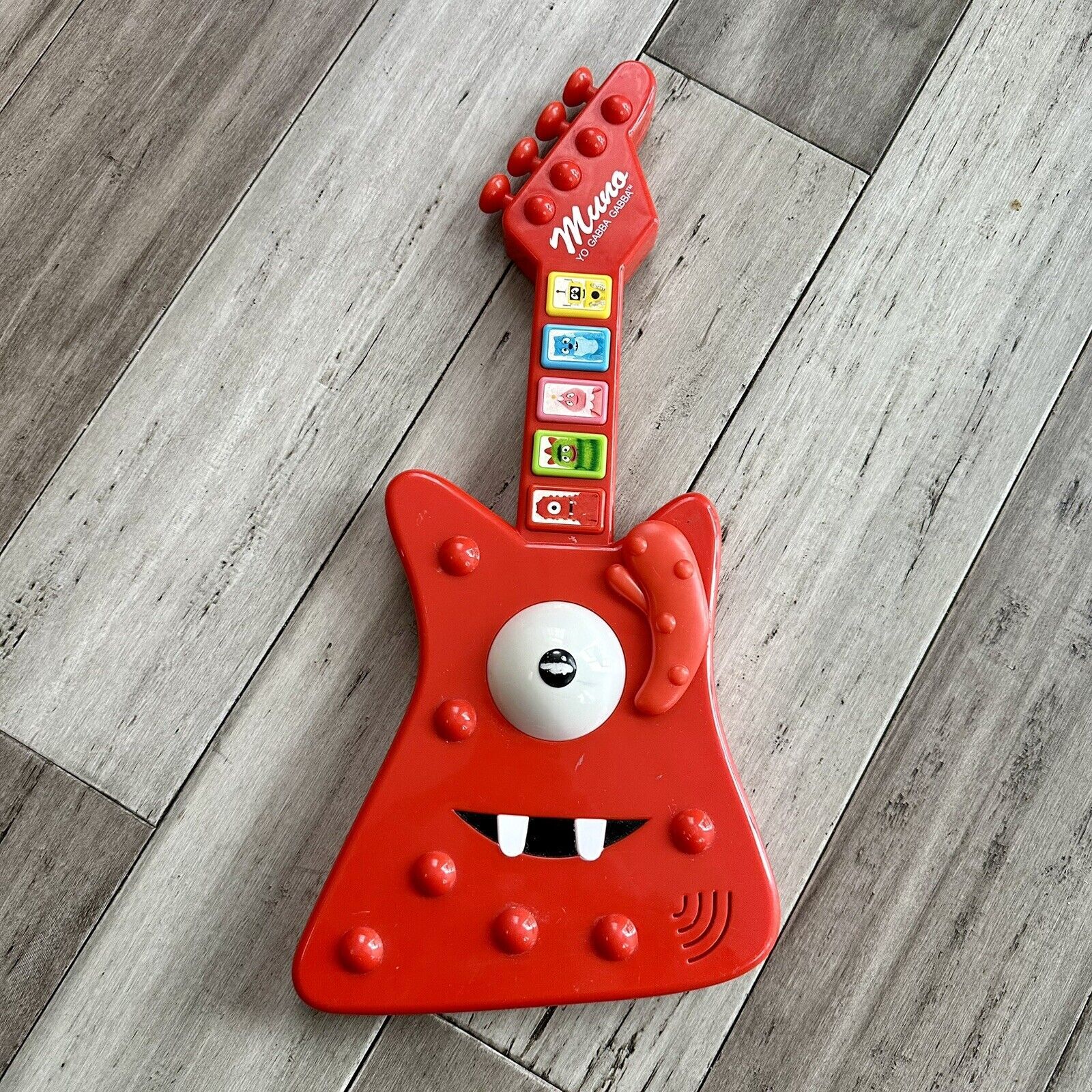 Yo gabba clearance gabba guitar toy