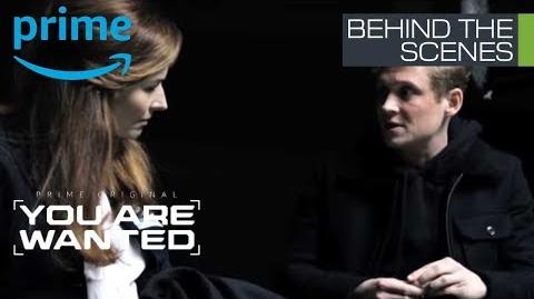 You Are Wanted Staffel 2 Behind the Scenes Katrin Bauerfeind beim Dreh einer emotionalen Szene