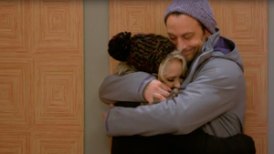 Jabi Snuggle (5x11).png