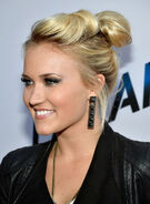 Emily-osment-updo-side-w724