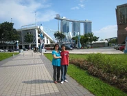 The DAF SB220, together with Marina Bay Sands and The Float @ Marina Bay in the background, 2010.