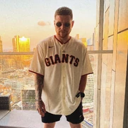 Ethan sunset.jpg (274 KB)