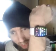 Cyraxx flexing his bootleg Apple Watch.