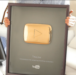 how much does a youtube gold play button cost