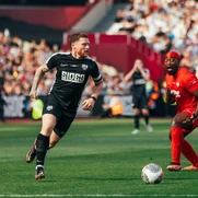 Ethan SCM 1.jpg (167 KB)