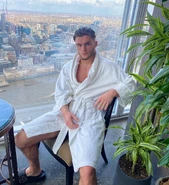 EdMatthews1.jpeg (419 KB)