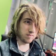 KreekCraftOrangeHair.jpg