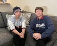 Karl and Quackity.jpg (597 KB) Quackity with Karl Jacobs