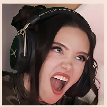 Lydia Violet | Wikitubia | Fandom