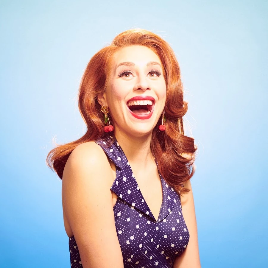 Charlotte Dobre | Wikitubia | Fandom