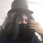 KonekoKittenAppearance4.jpg (209 KB) Brian wearing a hat