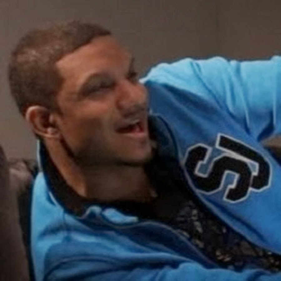Chris Smoove | Wikitubia | Fandom