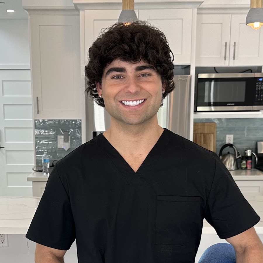 The Stretch Master👨‍⚕️ Wikitubia Fandom