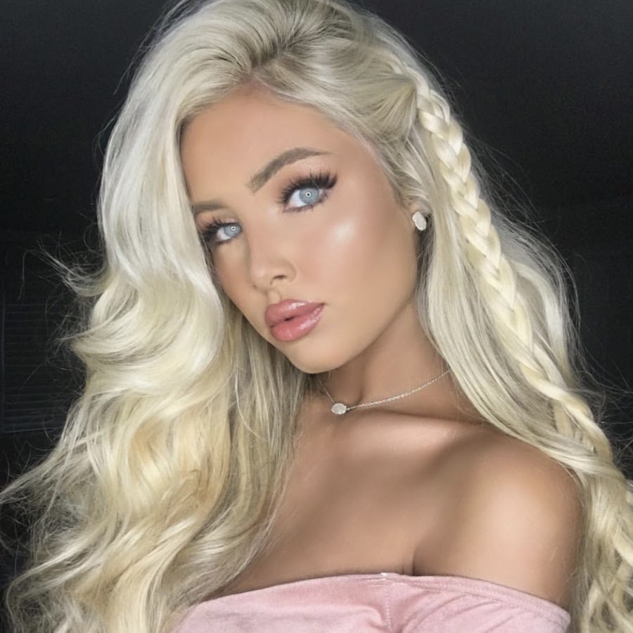 Katerina Rozmajzl was born in Stewart, Florida and grew up with five younge...