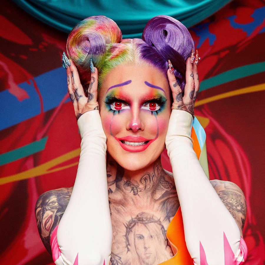 STAR QUALITY: HOW JEFFREE STAR'S RISE TO FAME REFLECTS THE NEW