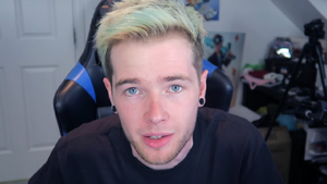 Kwebbelkop Funny M77uoments (2).png