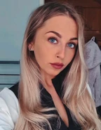 Dawko's gf, Billie Smith.png (331 KB) Smith, from one of her deleted Instagram posts on July 12, 2021.