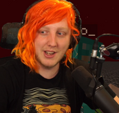 Philza in a wig after hitting his sub goal of 14k.