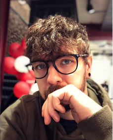 Jacksepticeye's new hairstyle and glasses