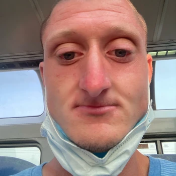 Daniel Larson | Wikitubia | Fandom