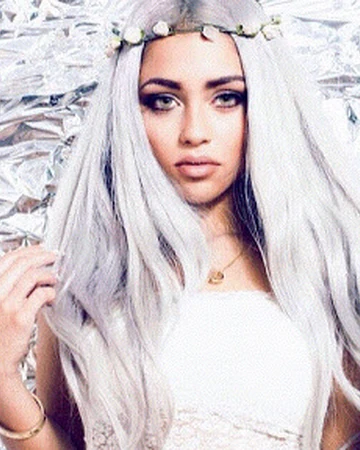 Christina Bertevello Youtube Wiki Fandom Per lei e per l'amico il giudice ha disposto l'obbligo di presentazione agli uffici della polizia giudiziaria, mentre il fidanzato è agli arresti domiciliari. christina bertevello youtube wiki