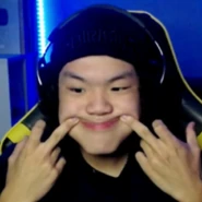 Alejuan.jpg (55 kB) Icono de su canal principal.