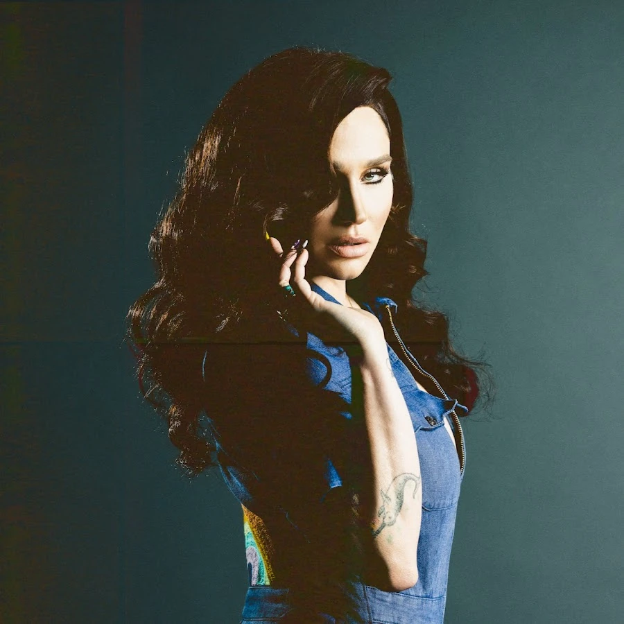 kesha | Wiki YouTube Pedia | Fandom, image size:900x900