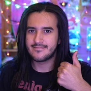 GG Games con pelo muy largo. 6.1