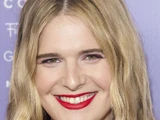 Hari Nef