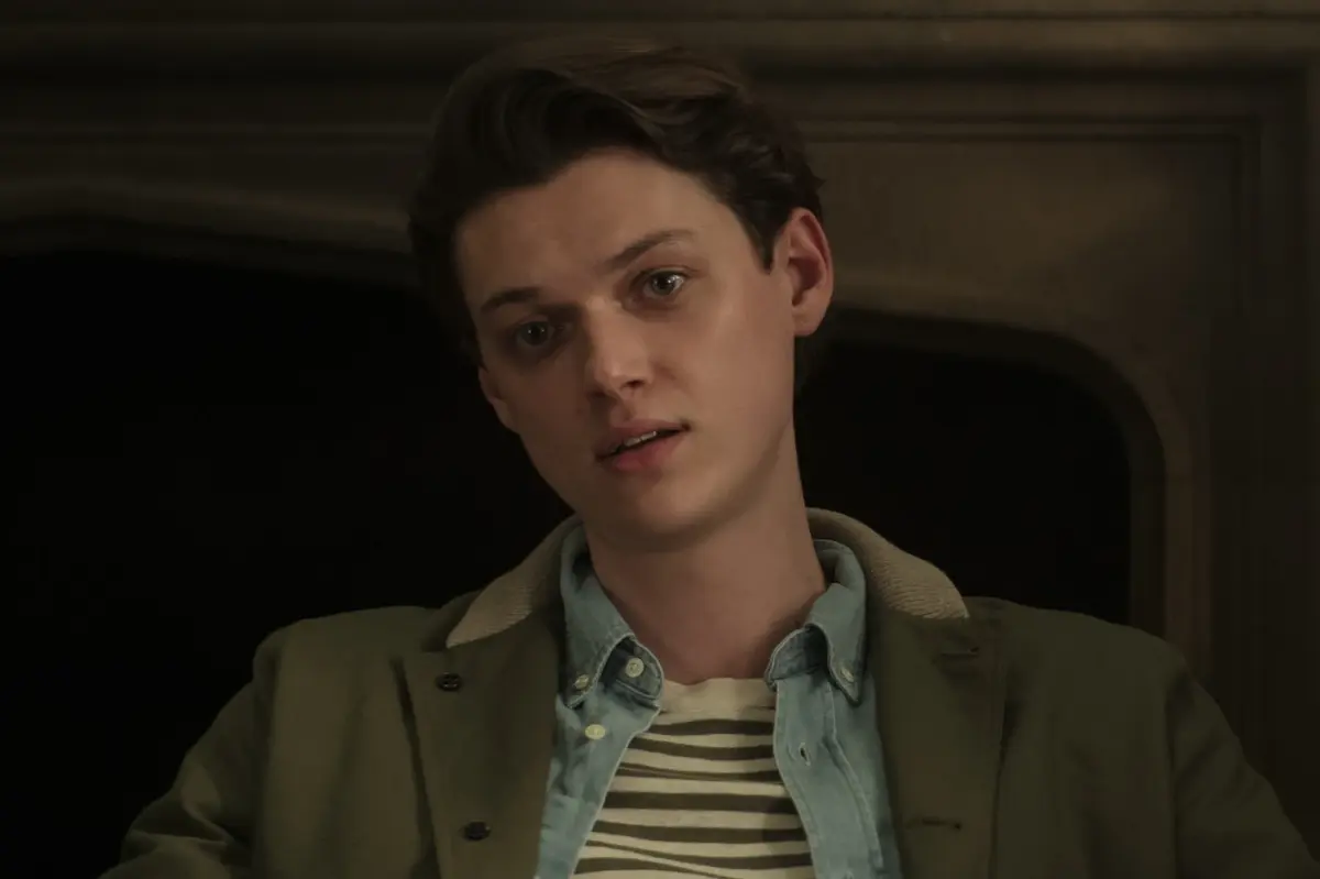 Edward Owen YOU Wiki Fandom